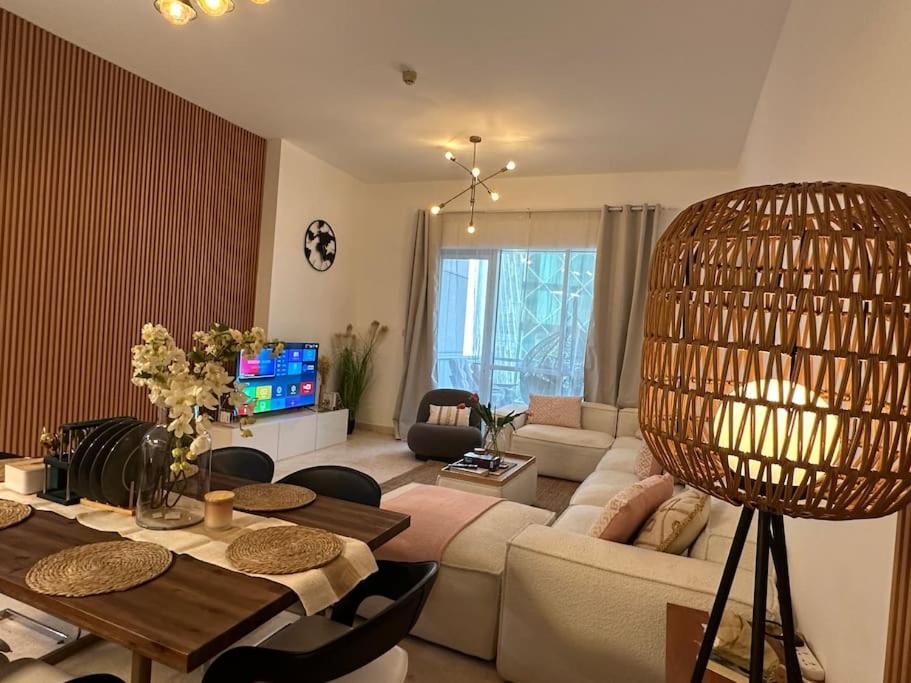 2 Bedrooms With Marina Views Dubai