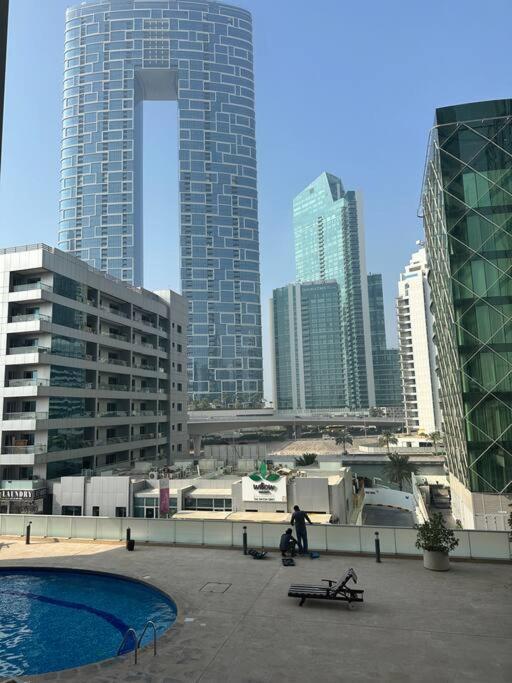 2 Bedrooms With Marina Views * Dubai