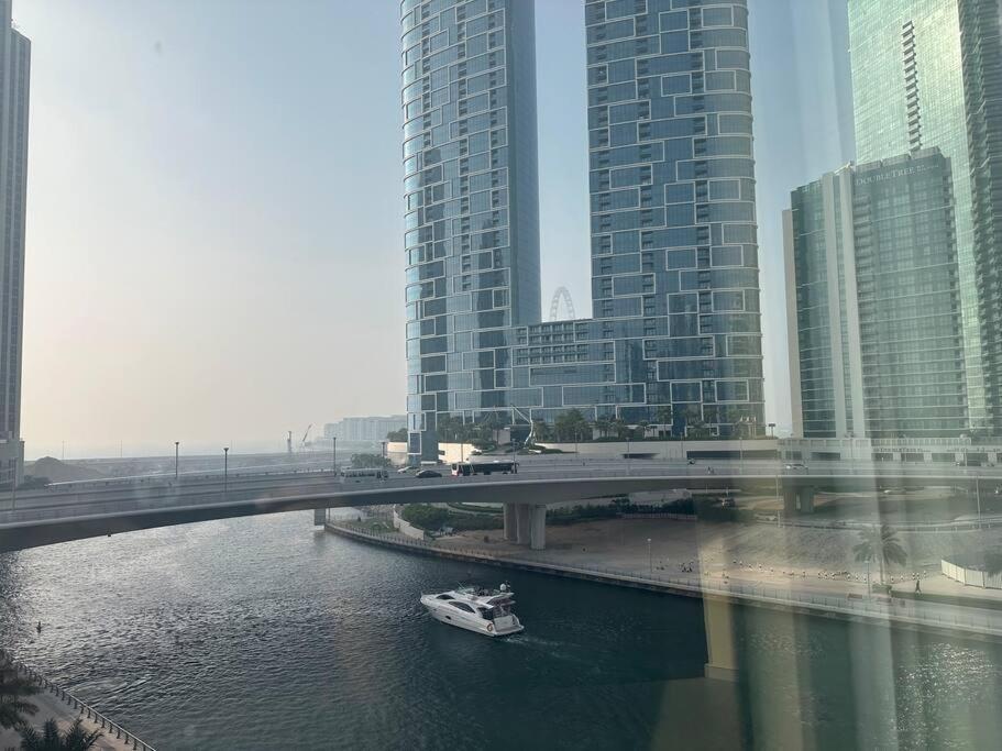 2 Bedrooms With Marina Views Apartment